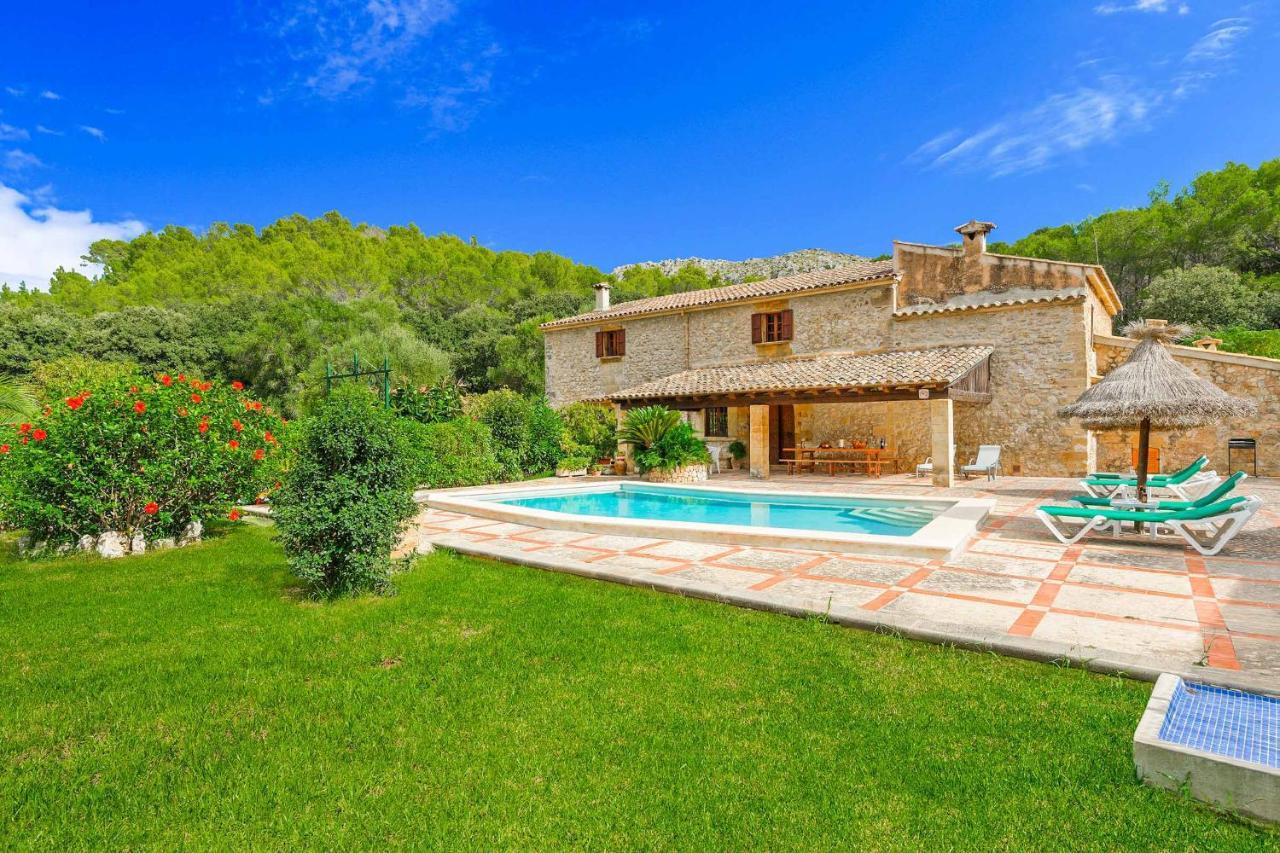 Villa Oliva *