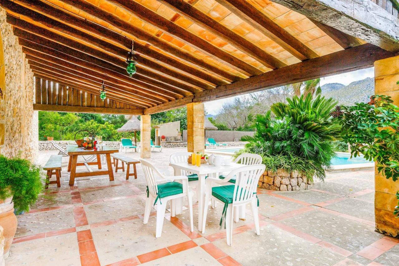 Oliva Villa Pollença