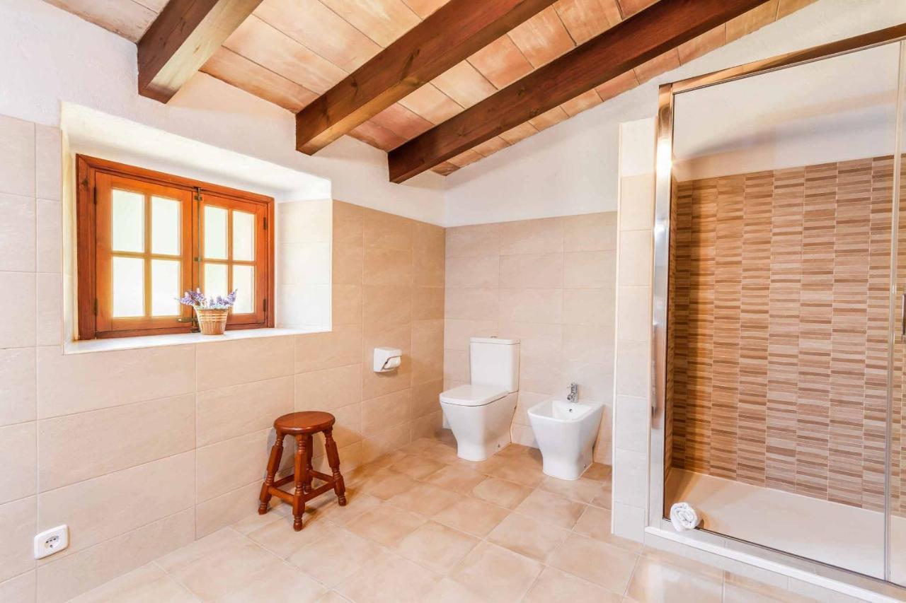 Oliva Villa *